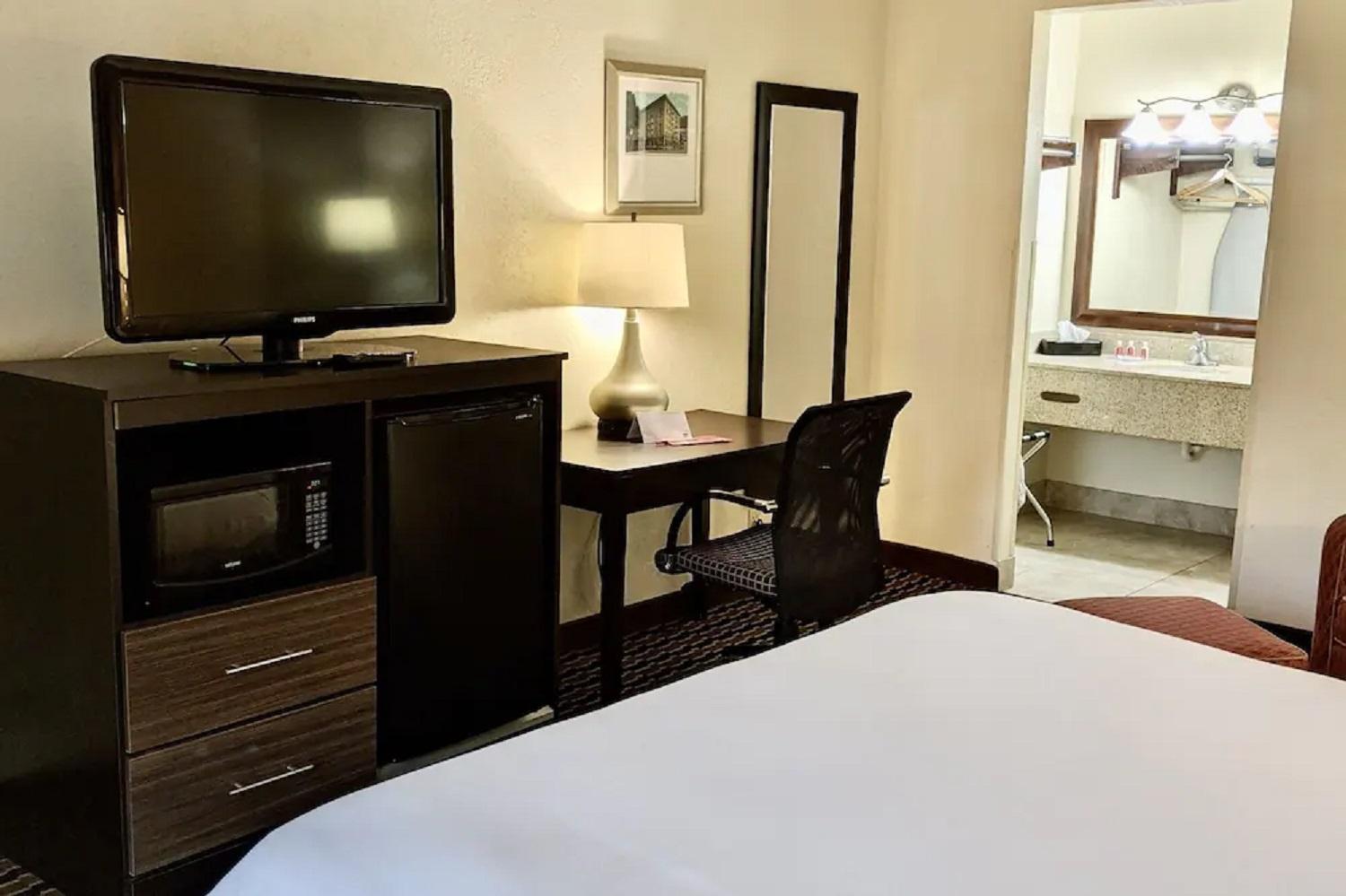 Econo Lodge Forest City Dış mekan fotoğraf
