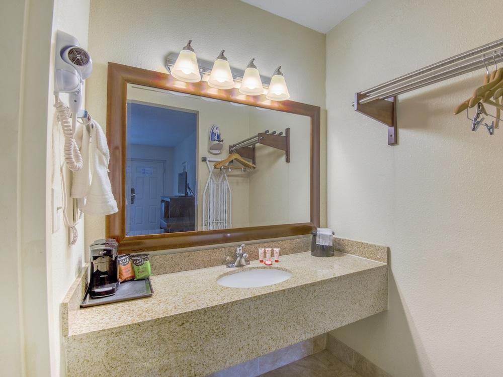Econo Lodge Forest City Dış mekan fotoğraf